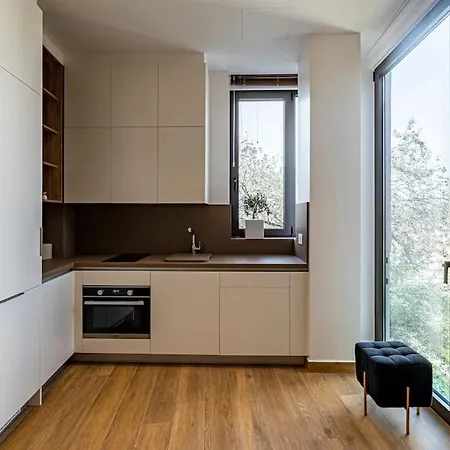 Art.w Executive * Athens